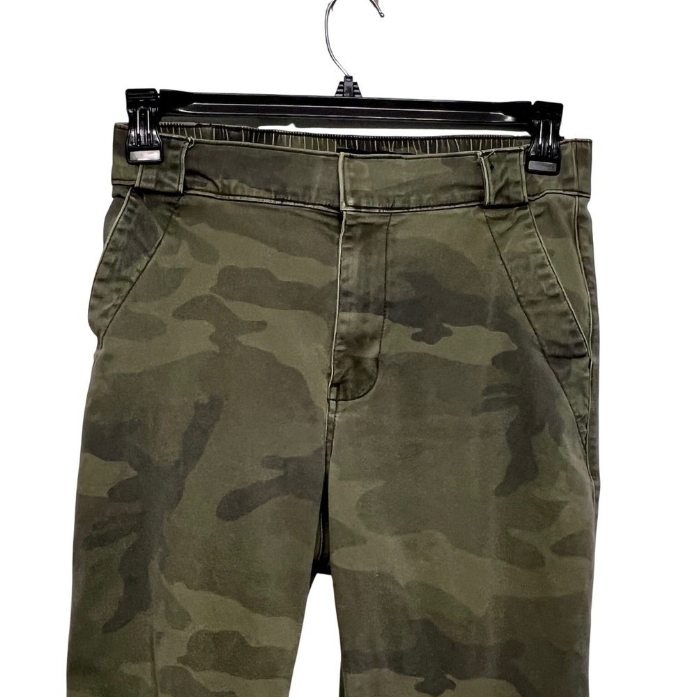 Hollister Ultra High Rise Jogger Pants Camouflage Print Elastic Waist Size M